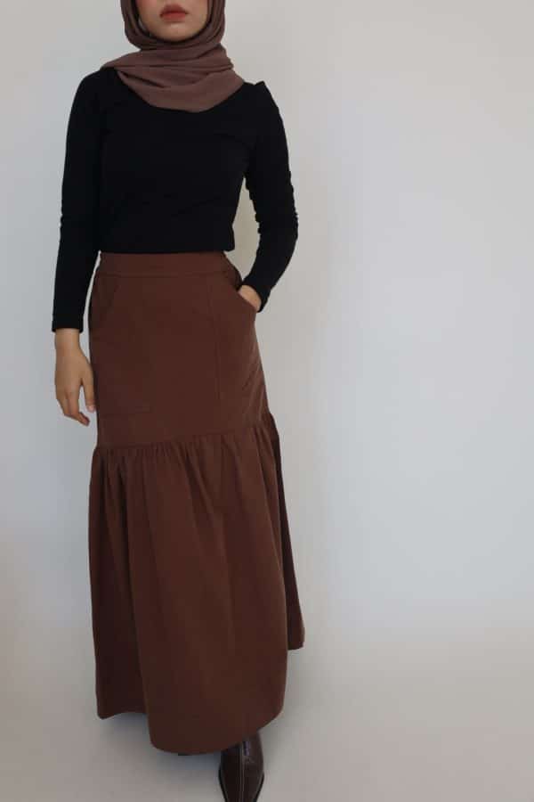 Sandy Plain Skirt in Burnt Umber - Image 4