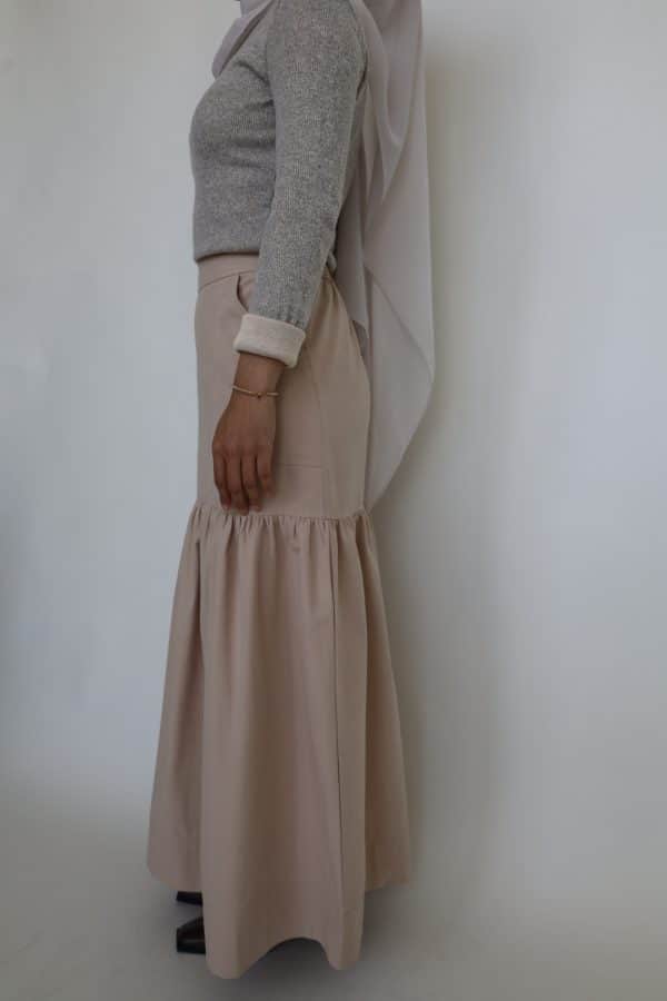 Sandy Plain Skirt in Sand White - Image 2
