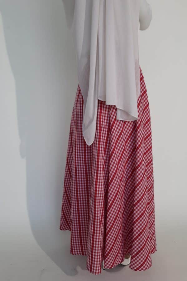 Red Lacey Skirt - Image 3