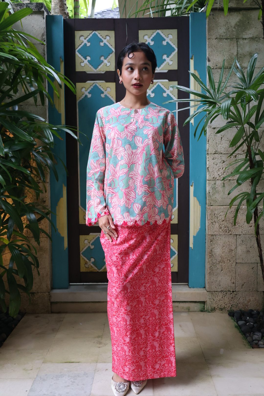 Kurung Seri Seroja