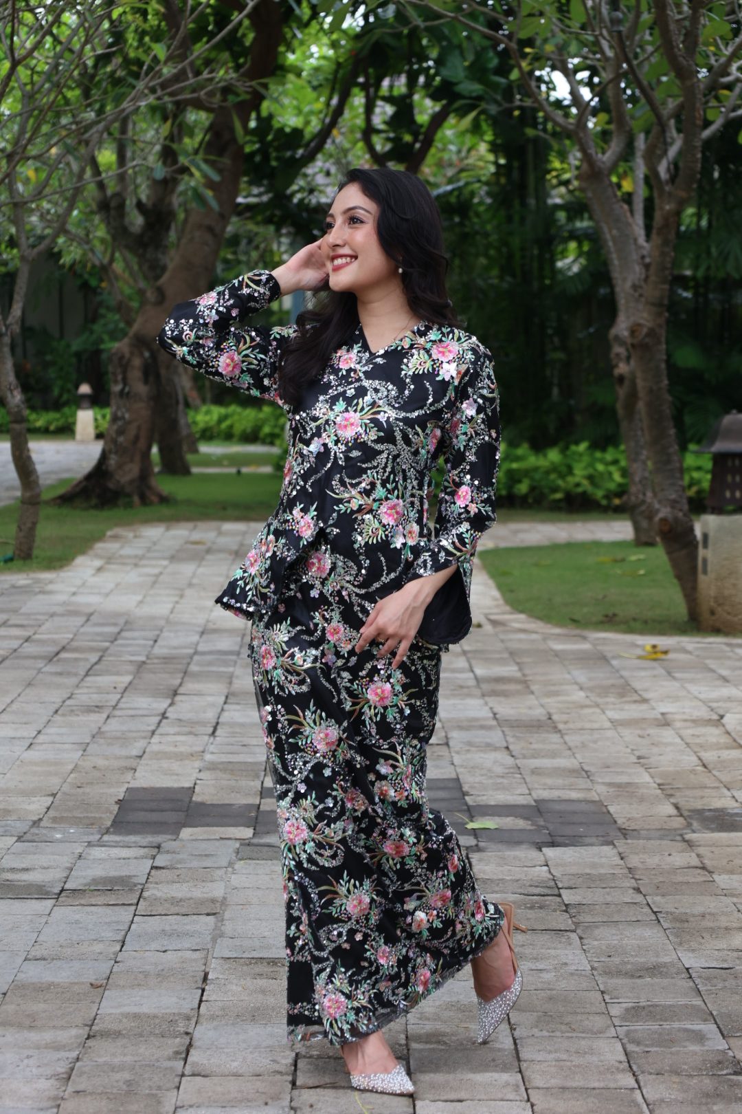 Kurung Rosea - Image 4
